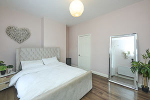 Photo 9- click for photo gallery